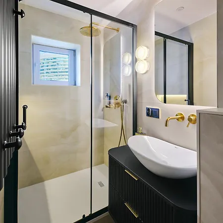 Zlota 63a - Design Style * Varsóvia
